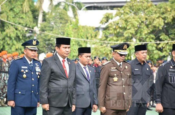 Pimpinan DPRD Pekanbaru Sementara Bersama Forkopimda Ikuti Upacara Ziarah Nasional Peringatan HUT Ke-79 TNI