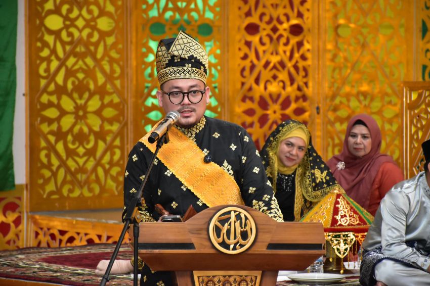 Heboh Beredar Jajanan Mengandung Babi, Ketua MKA LAMR Pekanbaru: Ritel Jangan Main-main dengan Produk Haram!