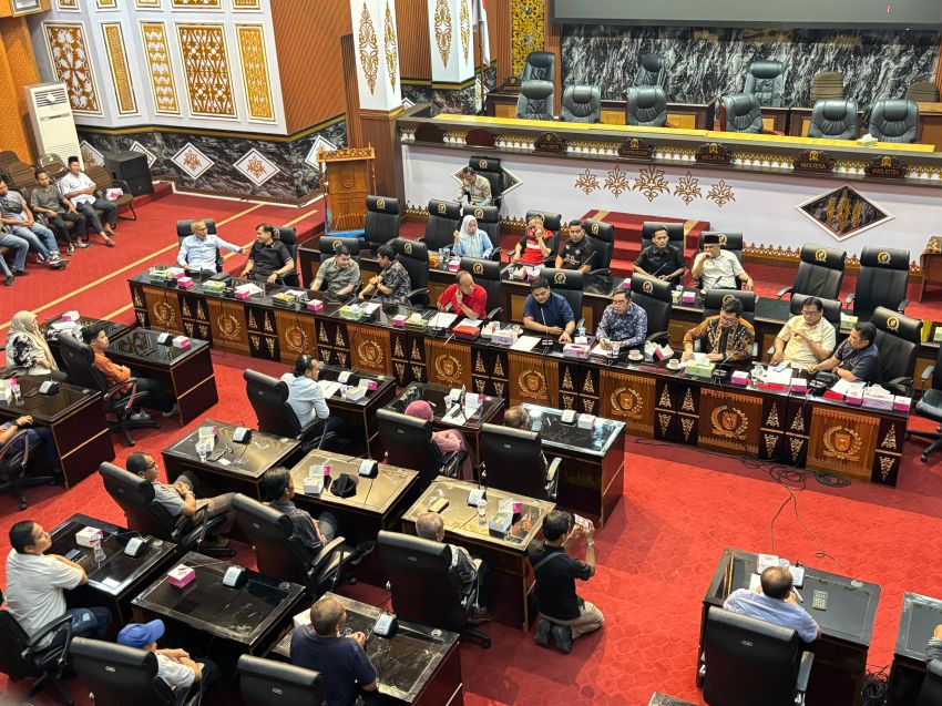 Bertentangan dengan Perda, DPRD Pekanbaru Sepakat Perwako Nomor 48 Tahun 2025 Tentang Pemilihan RT/RW Dicabut