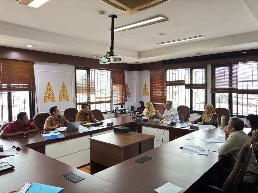 Komisi III dan Dinas Pendidikan Sepakat Hentikan Jual Beli Seragam di Sekolah