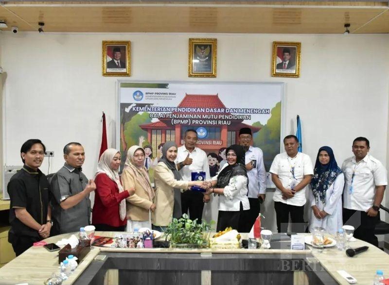 Komisi III DPRD Pekanbaru Kunjungi BPMP, Bahas Ribuan Murid SD Tak Tertampung di SMP Negeri
